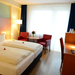 Otel National, Düsseldorf