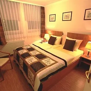 Carlton Mayfair Düsseldorf